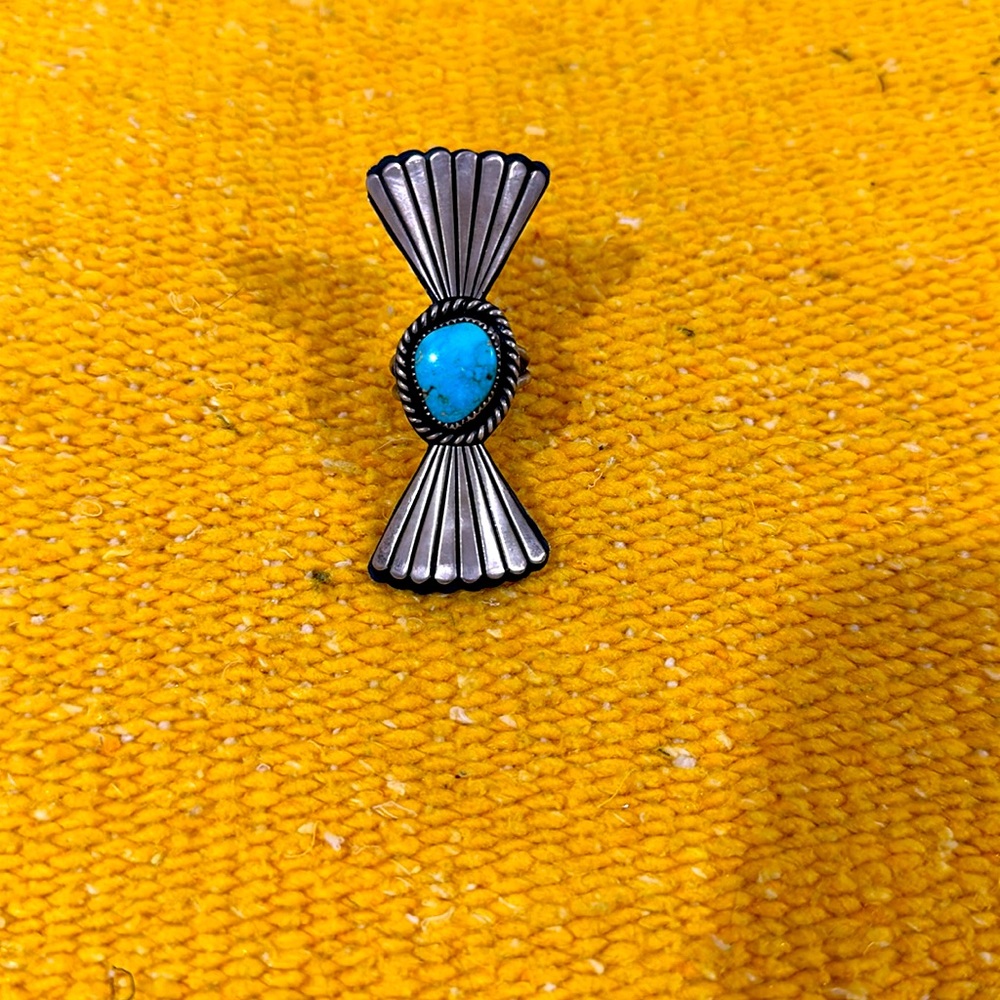 Incredible sterling silver and turquoise ring